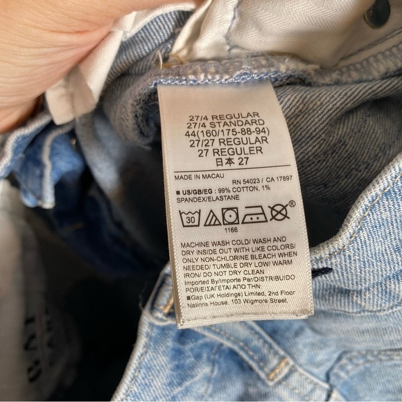 Gap Cheeky Straight High Rise Distressed‎ Light Wash Denim Blue Jeans Size 27 4R - Picture 6 of 7